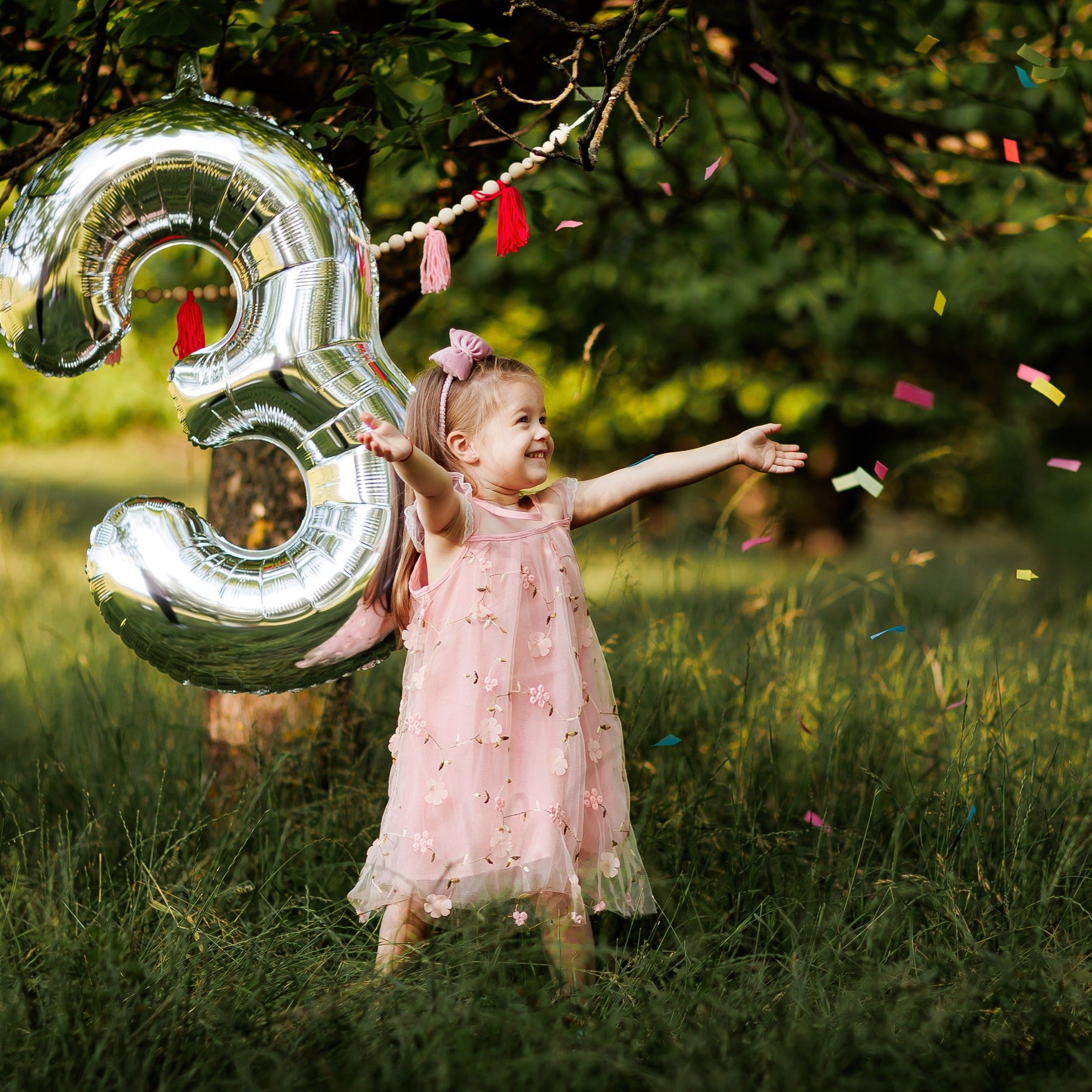 Sariza rózsaszín részletekkel ruha