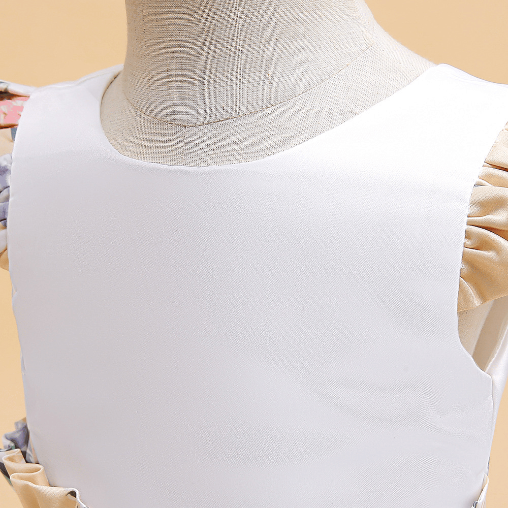 Remara elegáns ruha részletekkel