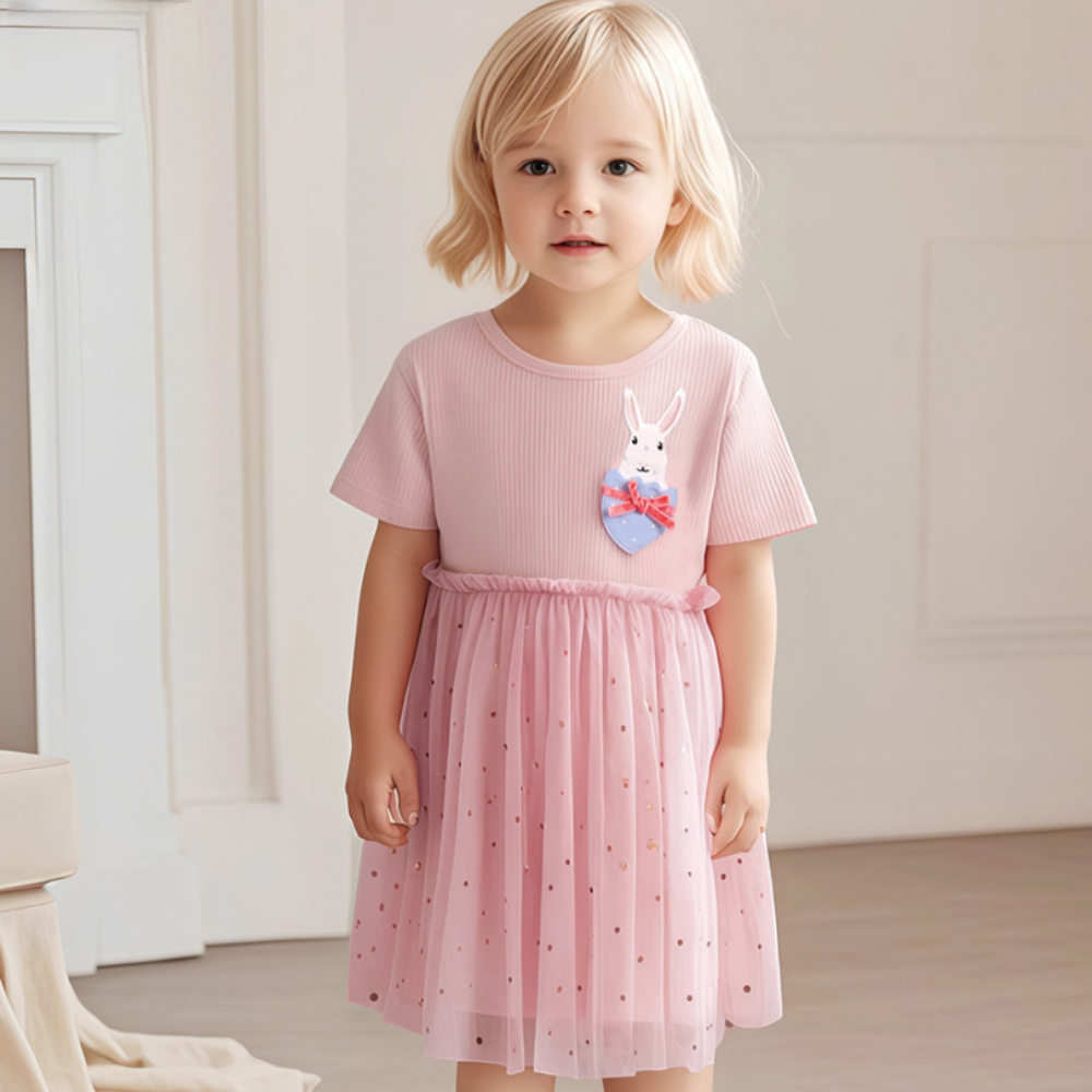 Neena Rózsaszín ruha részletekkel