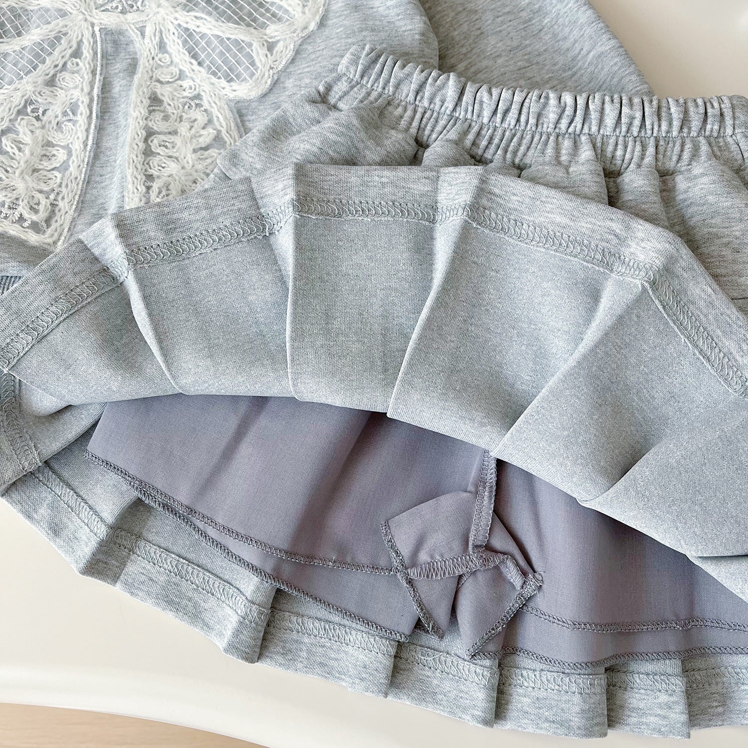 Ilinca szürke kétrészes szett