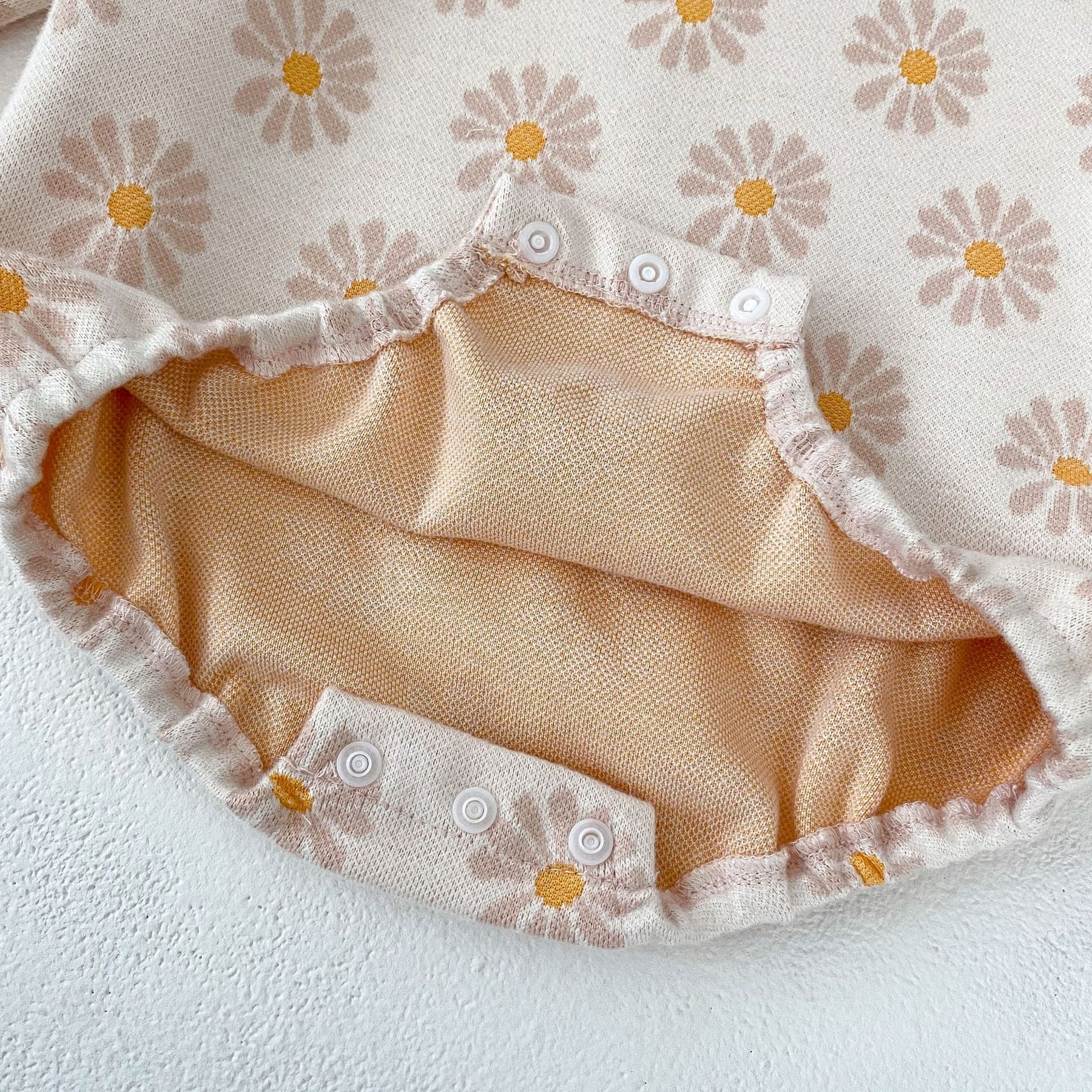 Sadena body részletekkel