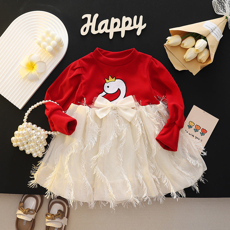 Sevira részletekkel díszített piros ruha