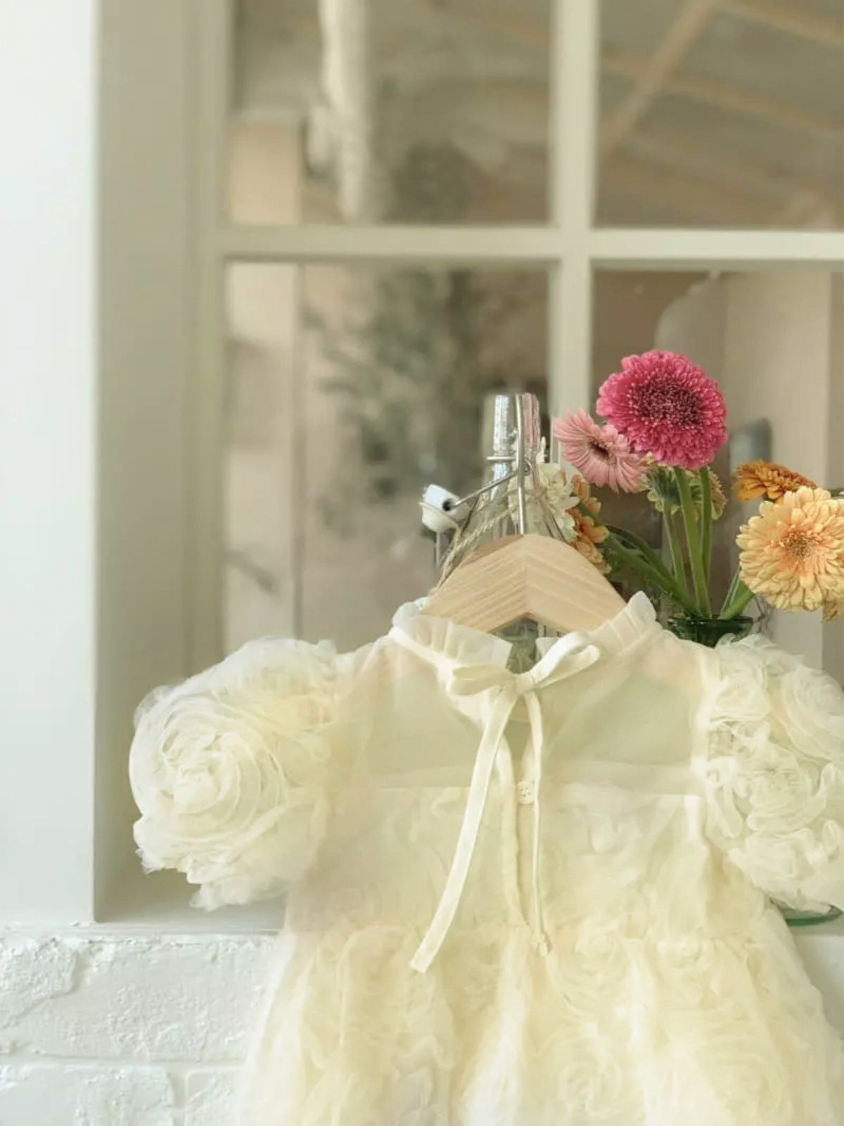 Malsara részletes body krémszínű