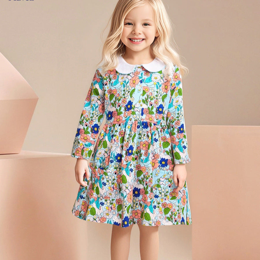 Ale részletekkel ellátott ruha