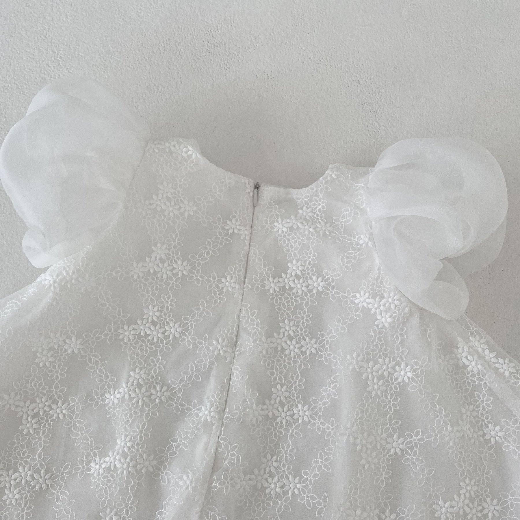 Rochie cu detalii Sefora Alb