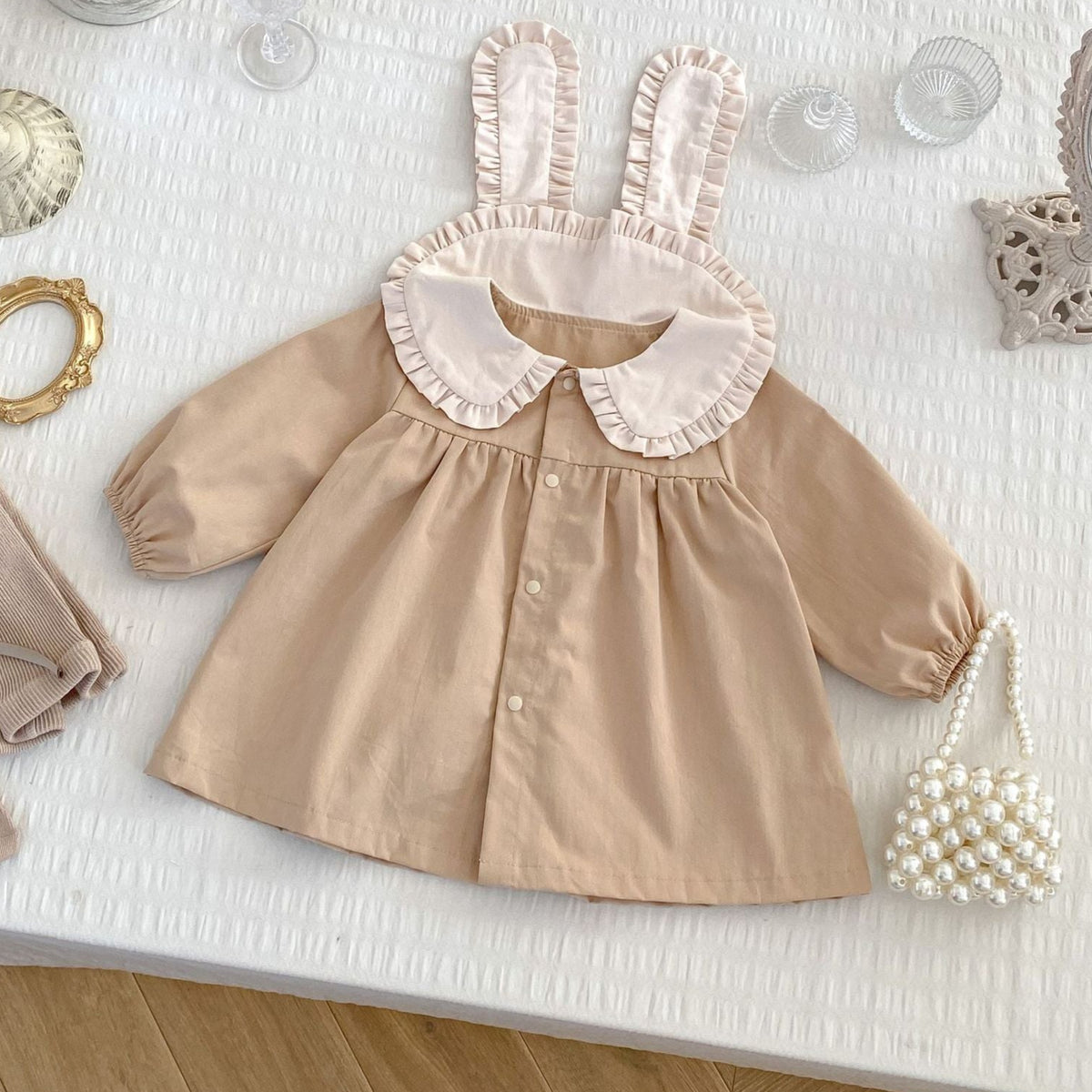 Yusia krém részletes ruha