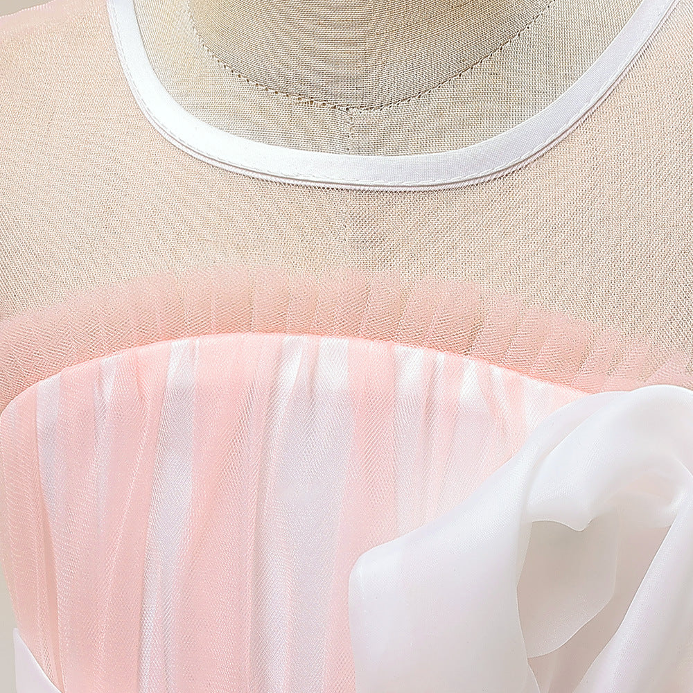 Lavya rózsaszín ruha részletekkel