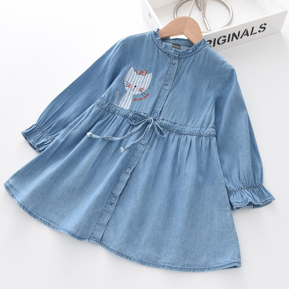 Kara részletekkel díszített kék ruha