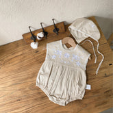 Casyra krémszínű body kalappal