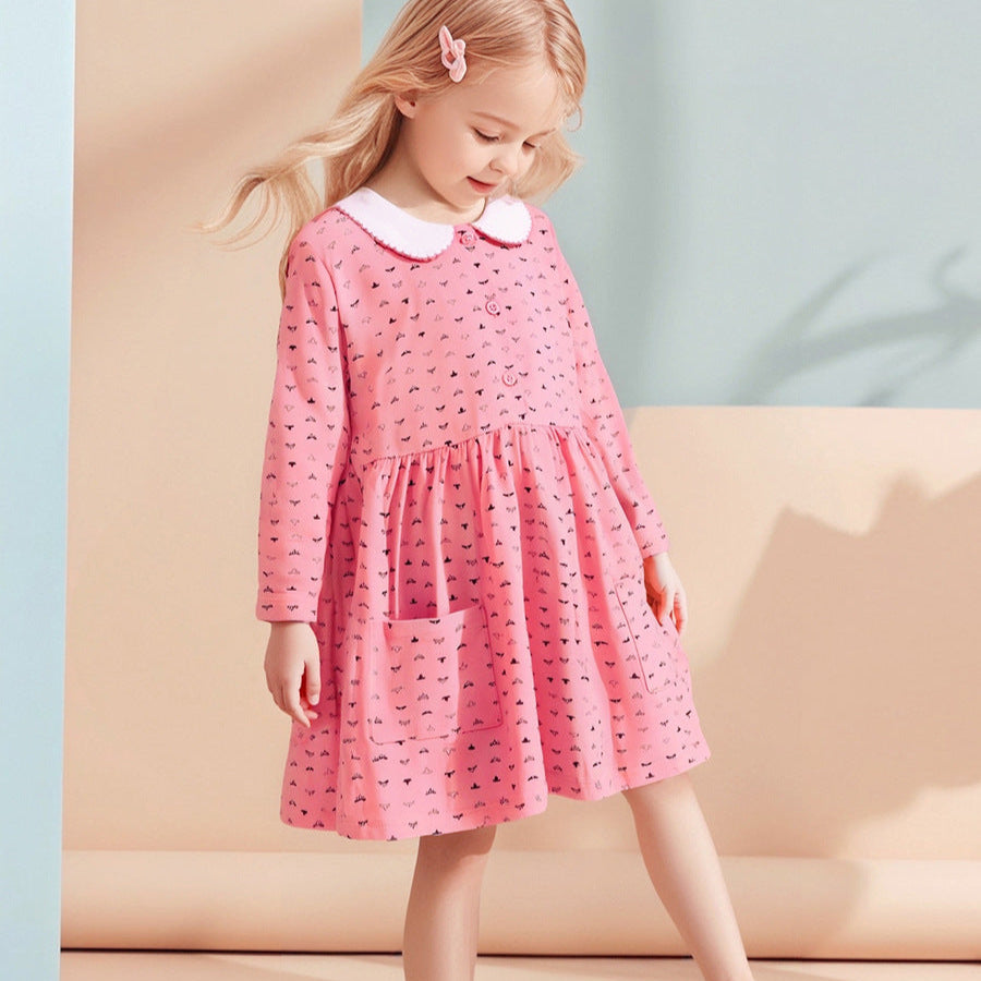 Ruha Anesta rózsaszín részletekkel