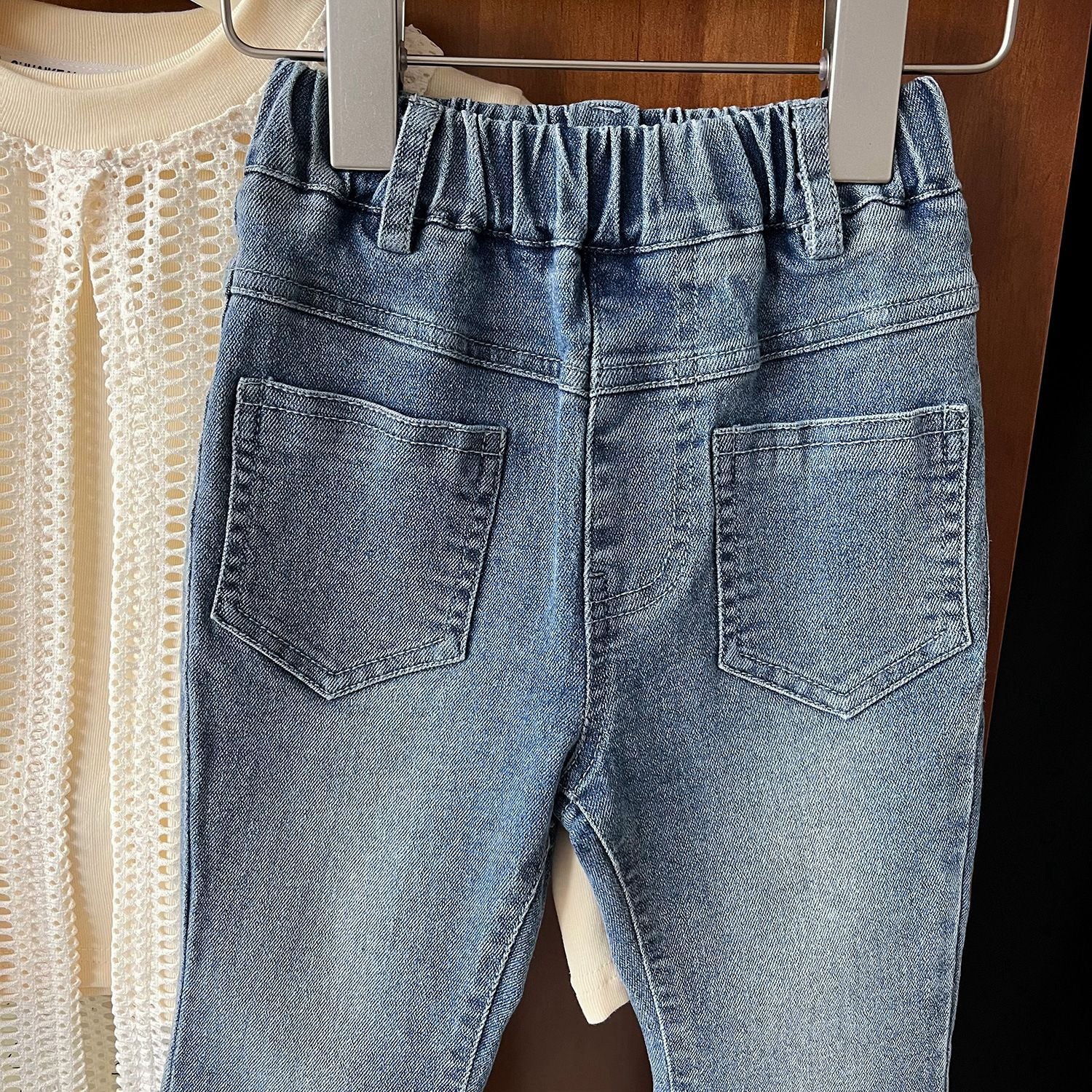 Set din trei piese Lyas