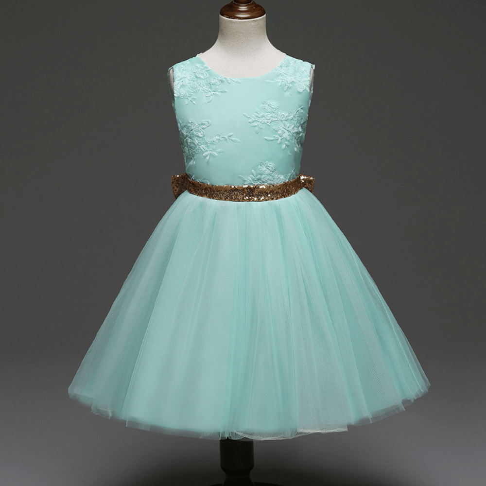 Aleria zöld ruha részletekkel