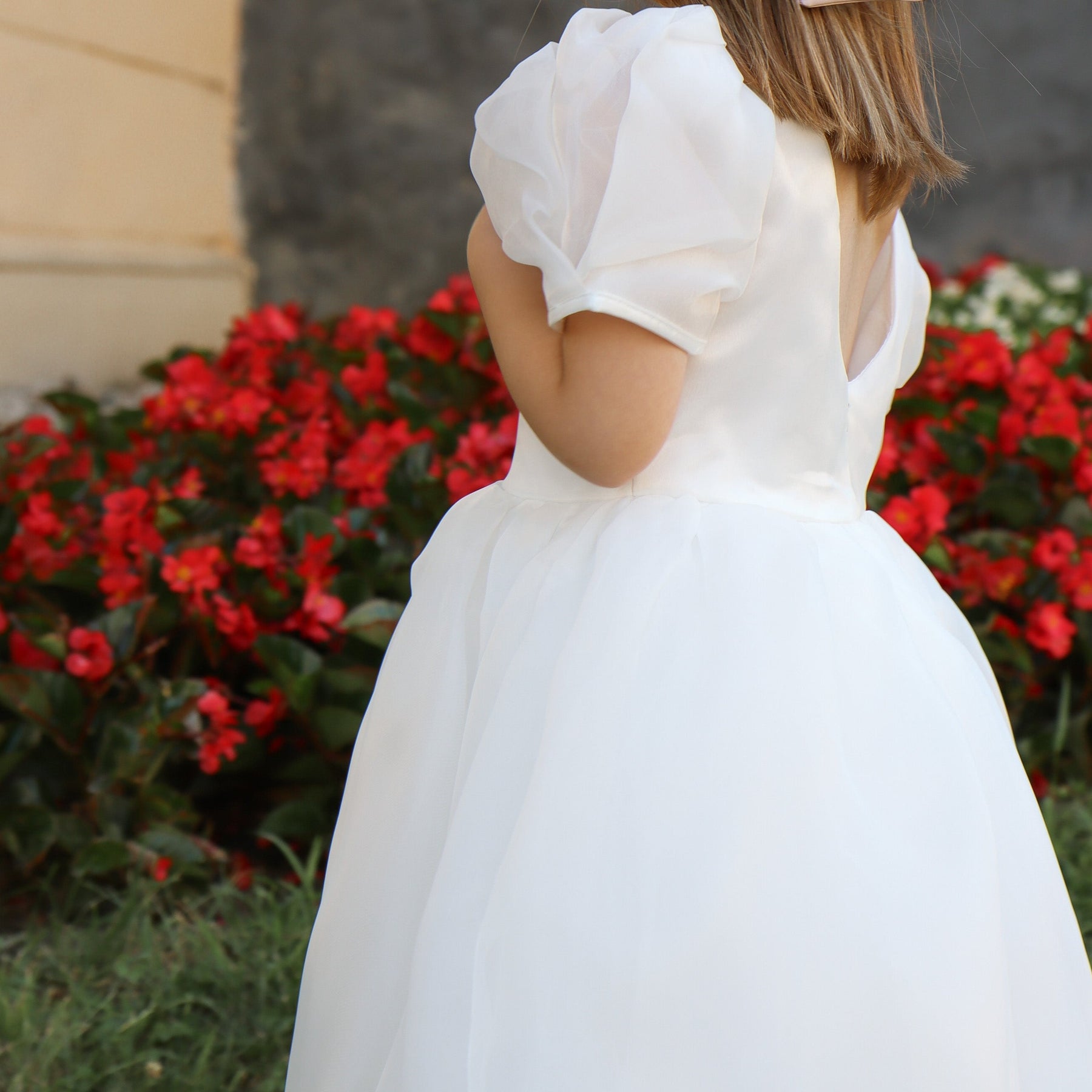 Rochie cu detailsi Ziala Alb