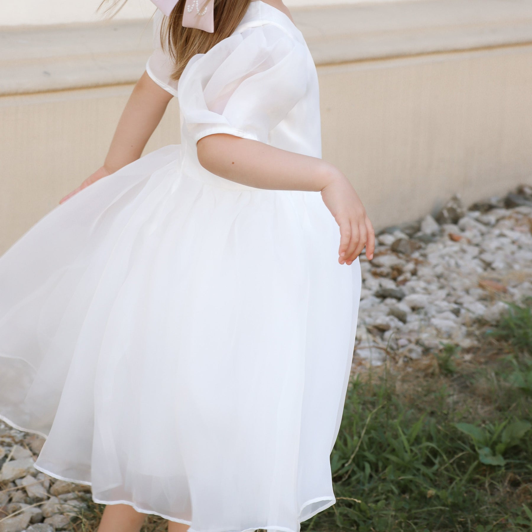 Rochie cu detailsi Ziala Alb