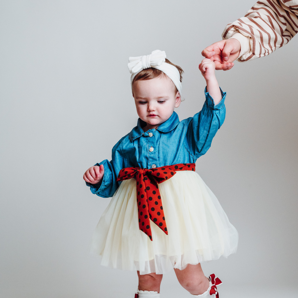 Lussy részletekkel díszített ruha