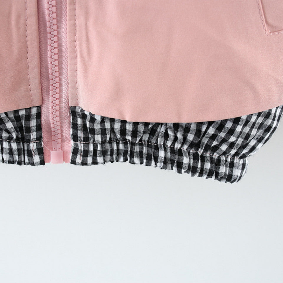 Reiza részletekkel díszített dzseki