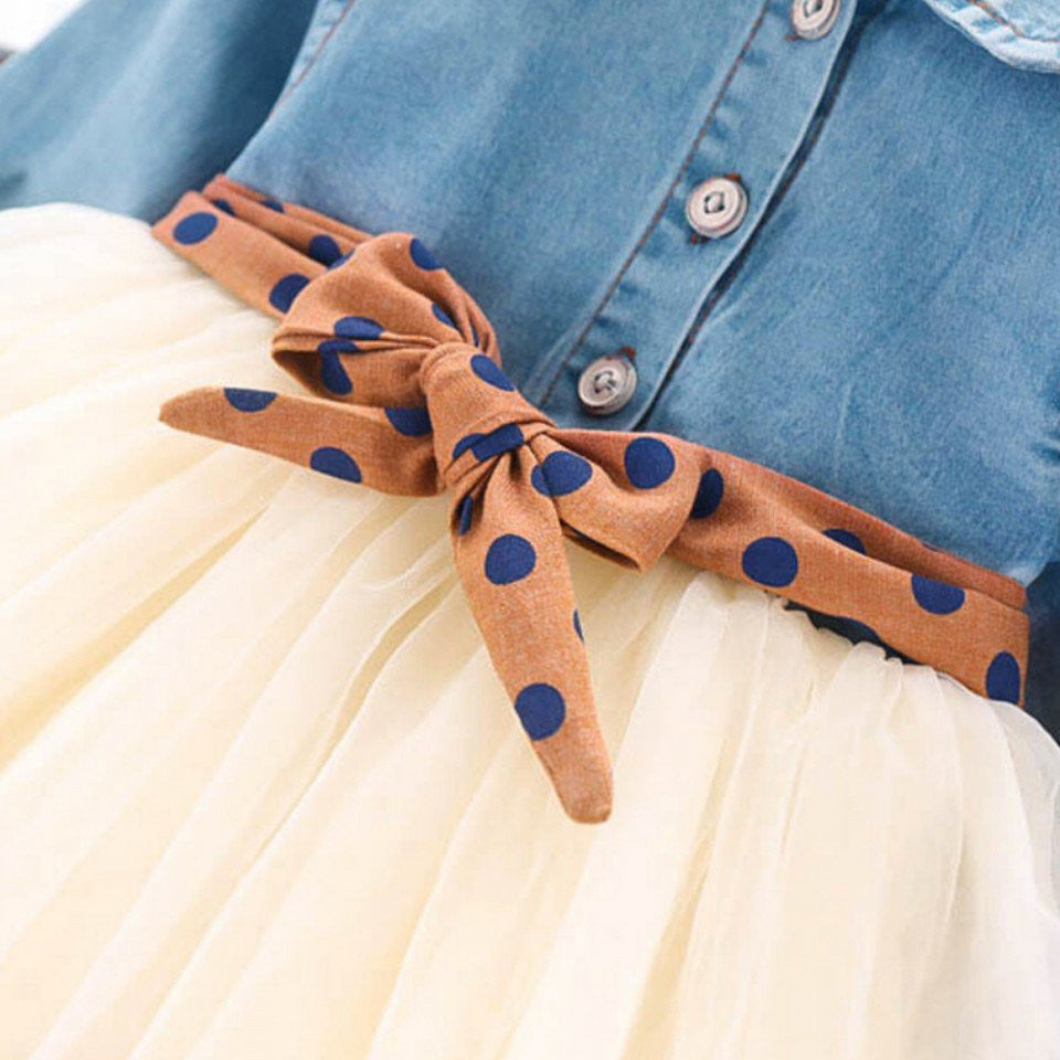 Lussy részletekkel díszített ruha