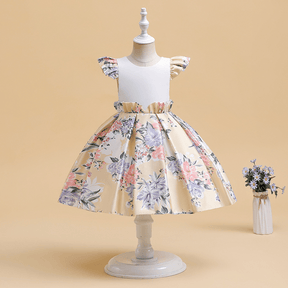 Rochie elegáns a részletekkel Remara