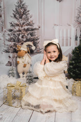 Danaera krém részletekkel ellátott ruha