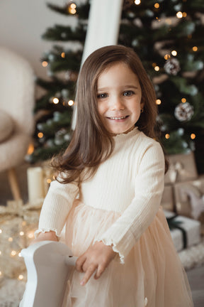 Raluca krém részletes ruha