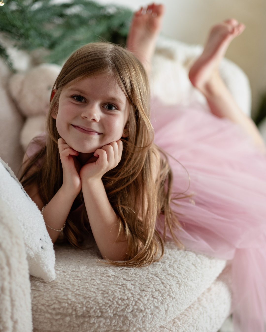 Sofia részletekkel díszített ruha rózsaszín