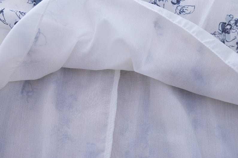 Rochie cu detailsi Anzena