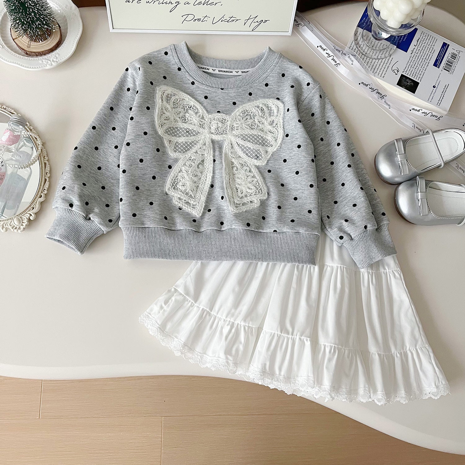 Set din doua piese Derana Gri