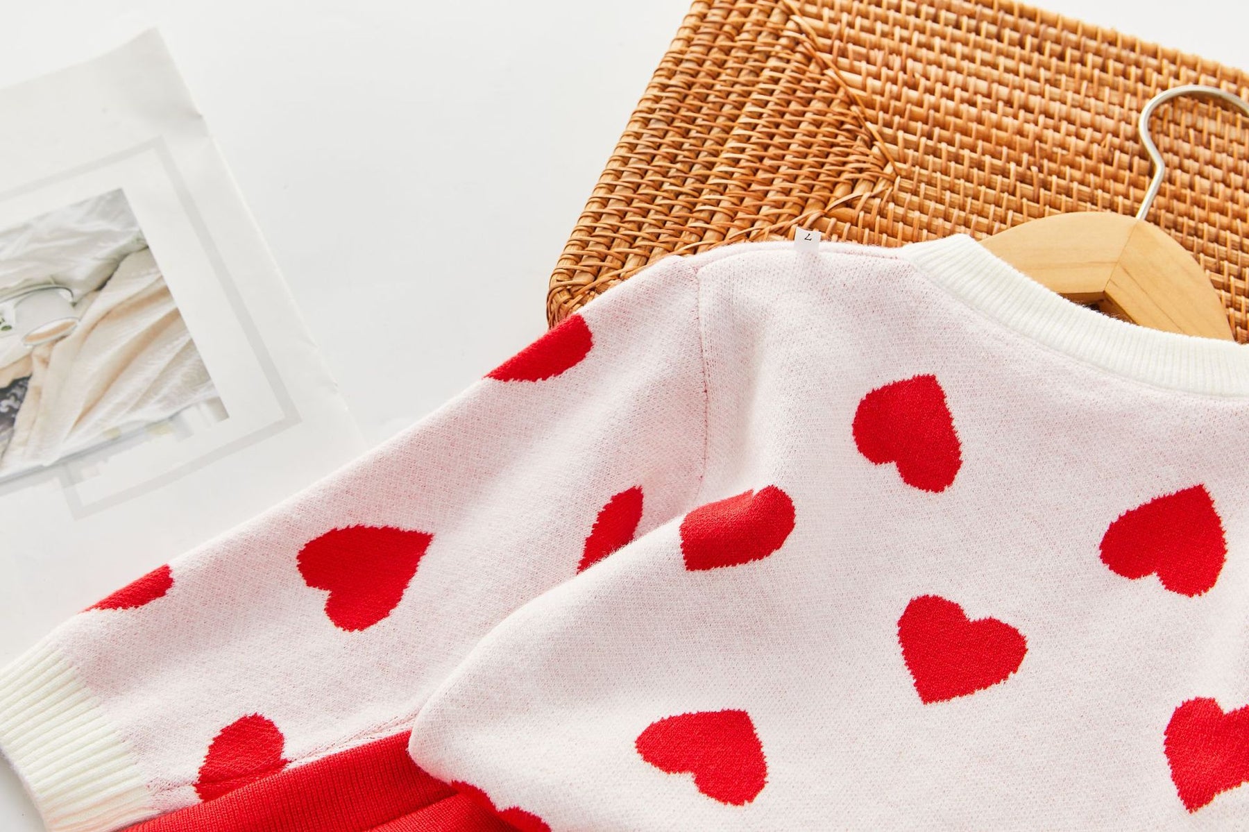 Szett din doua piese cu detalii Molira Crem