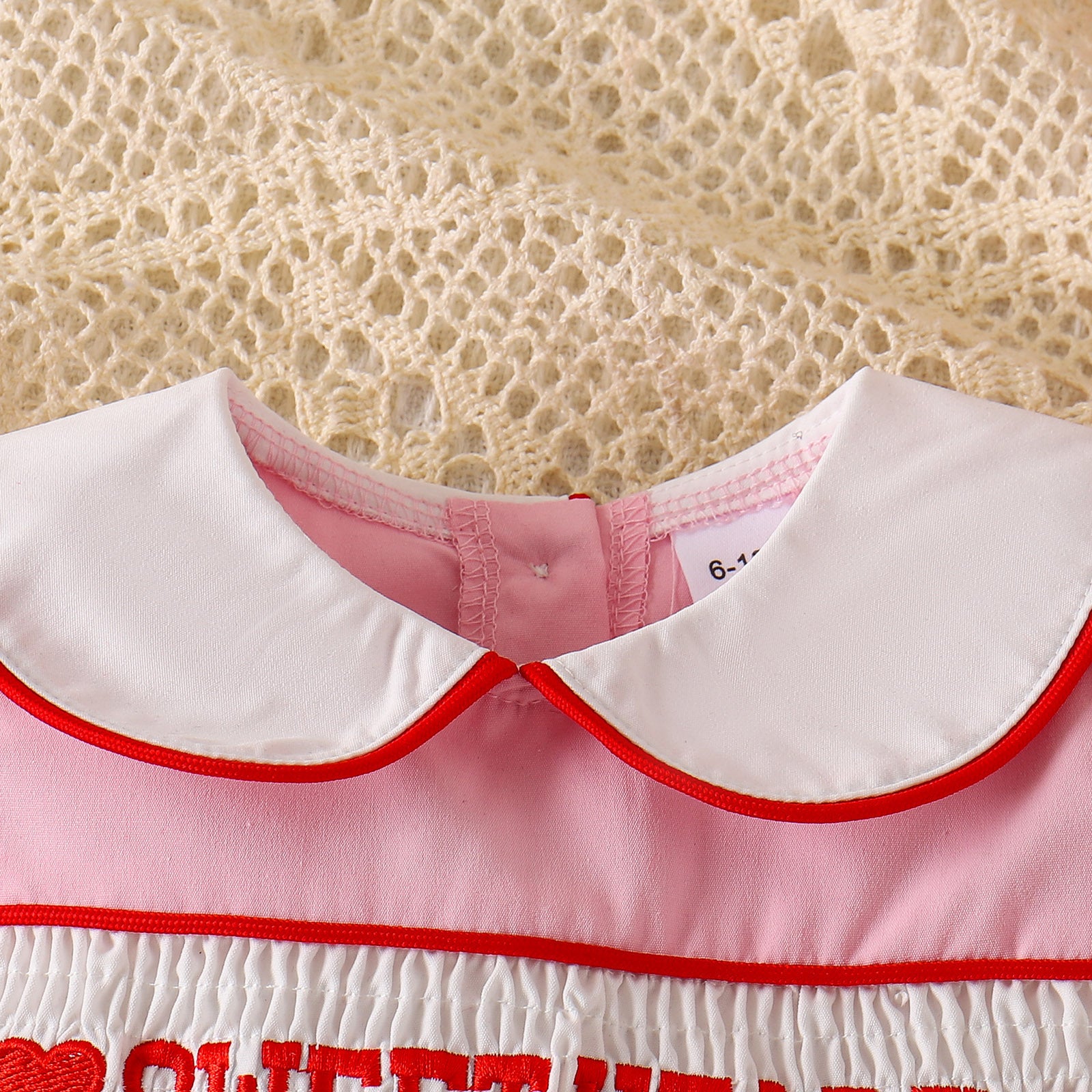 Rochie Joesra Rose részletekkel