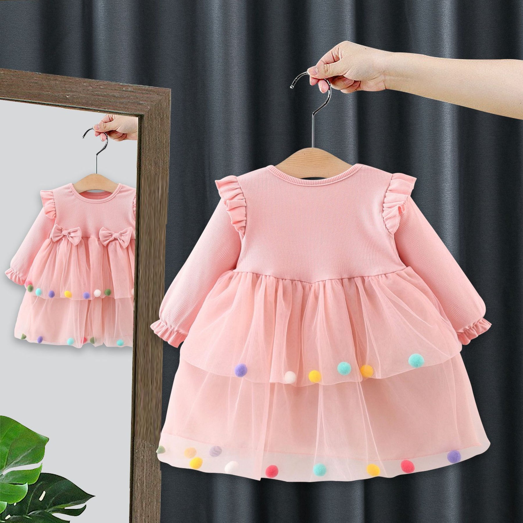 Rochie cu detalii Emalia Roz