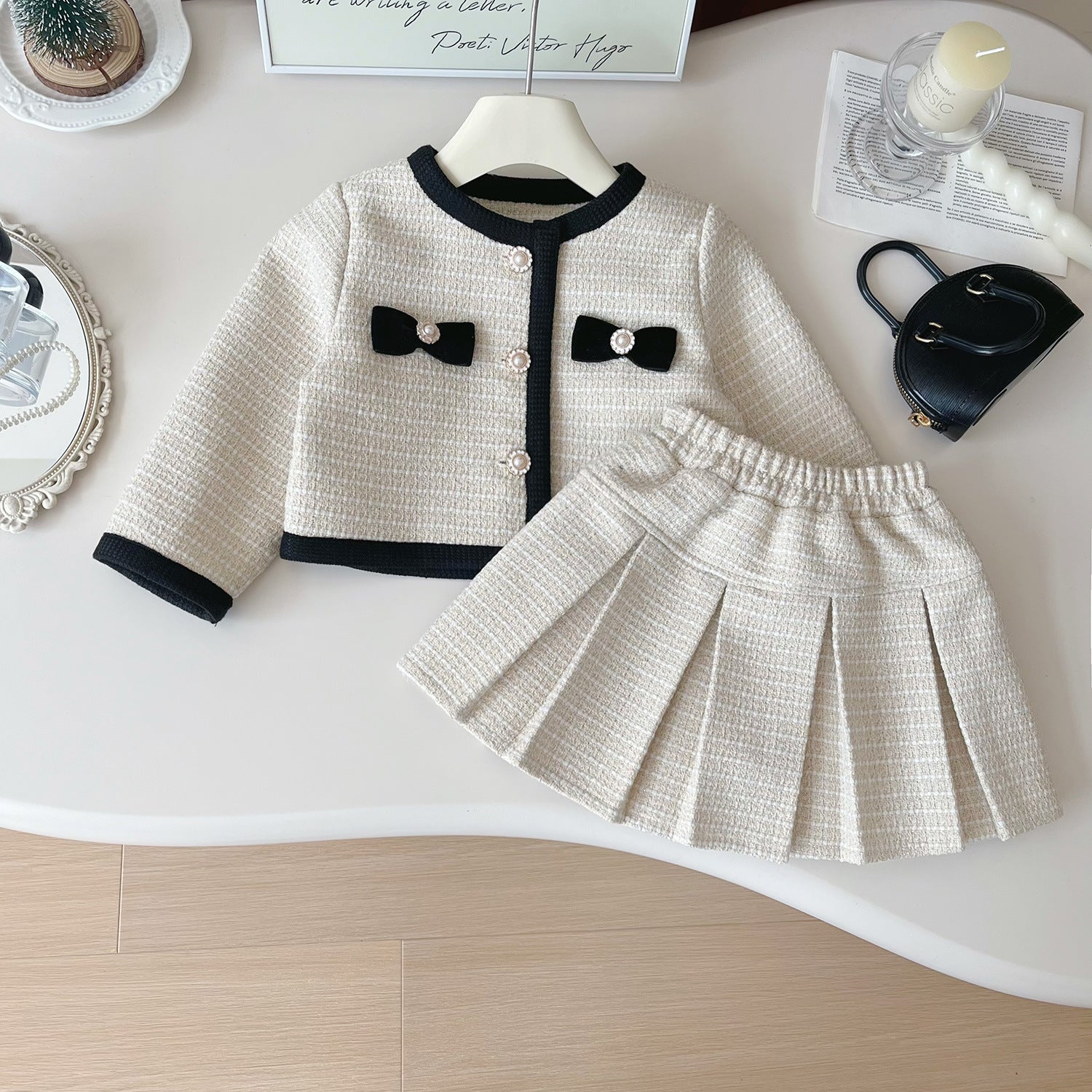 Set din doua piese Isral Crem