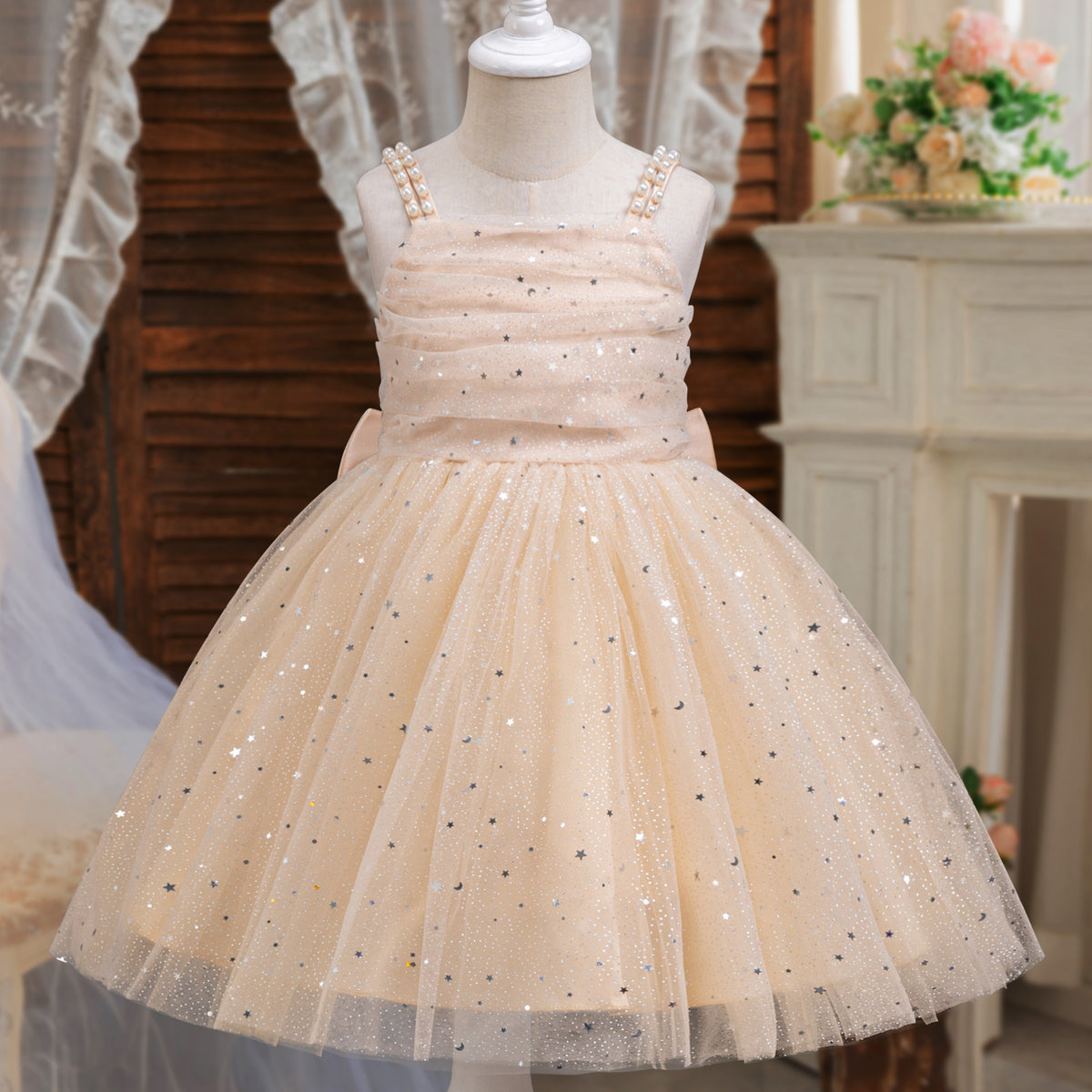 Rochie cu detalii Lunara Crem
