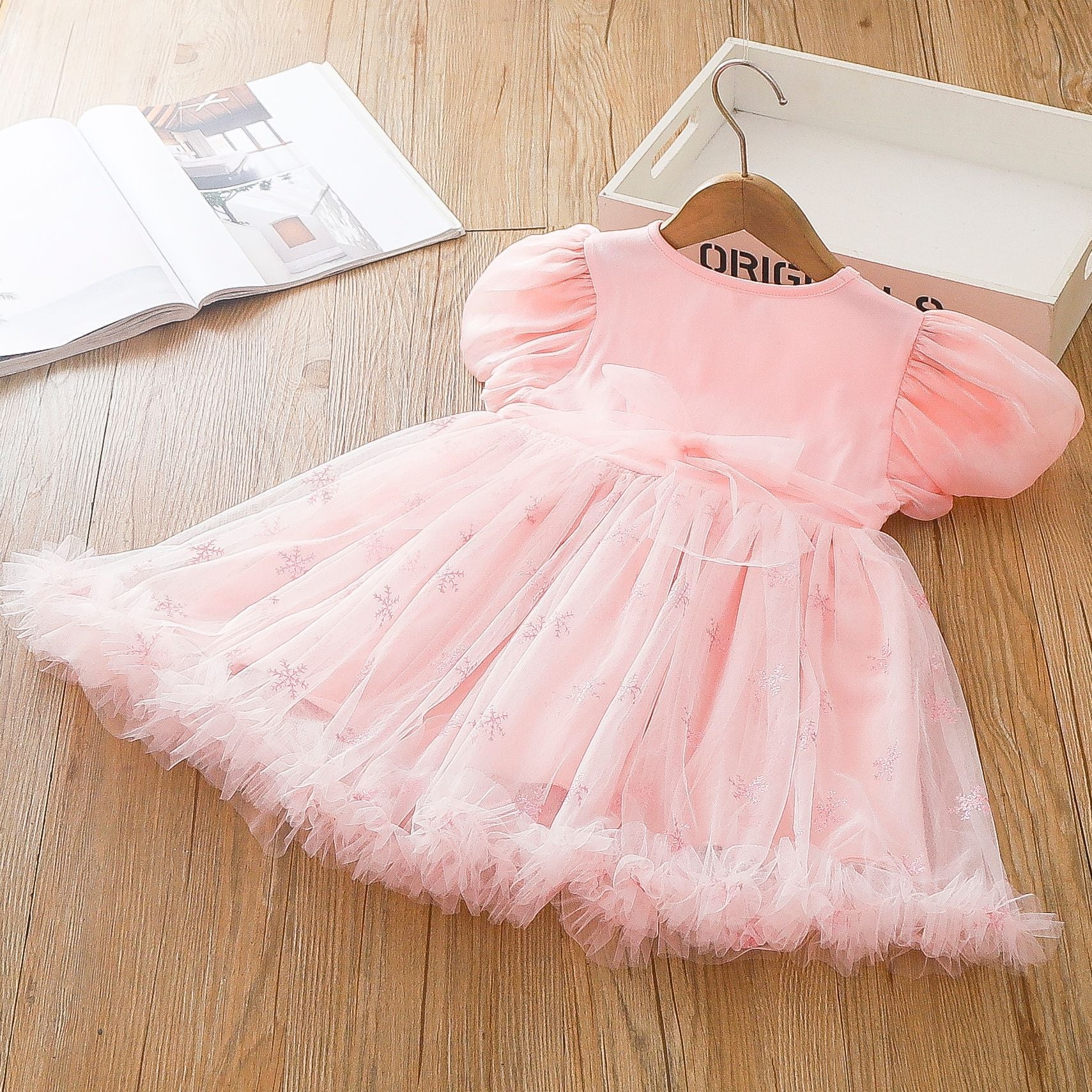 Rochie cu detalii Inery Roz