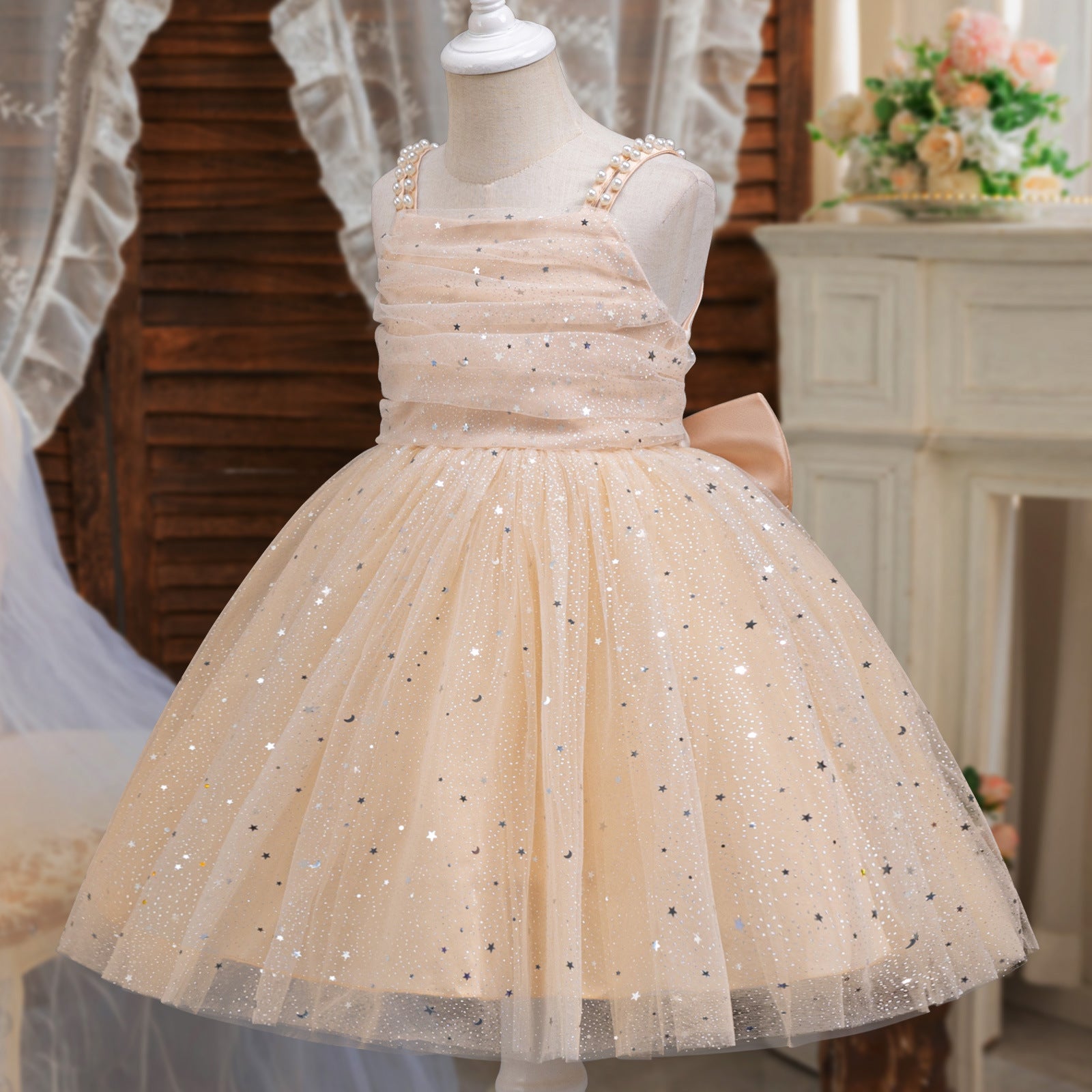 Rochie cu detalii Lunara Crem