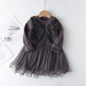 Rochie részletesen Rayna Gri