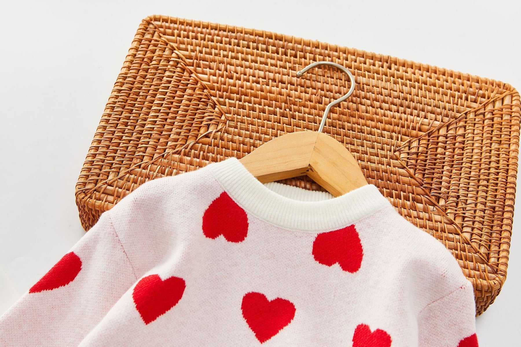 Szett din doua piese cu detalii Molira Crem