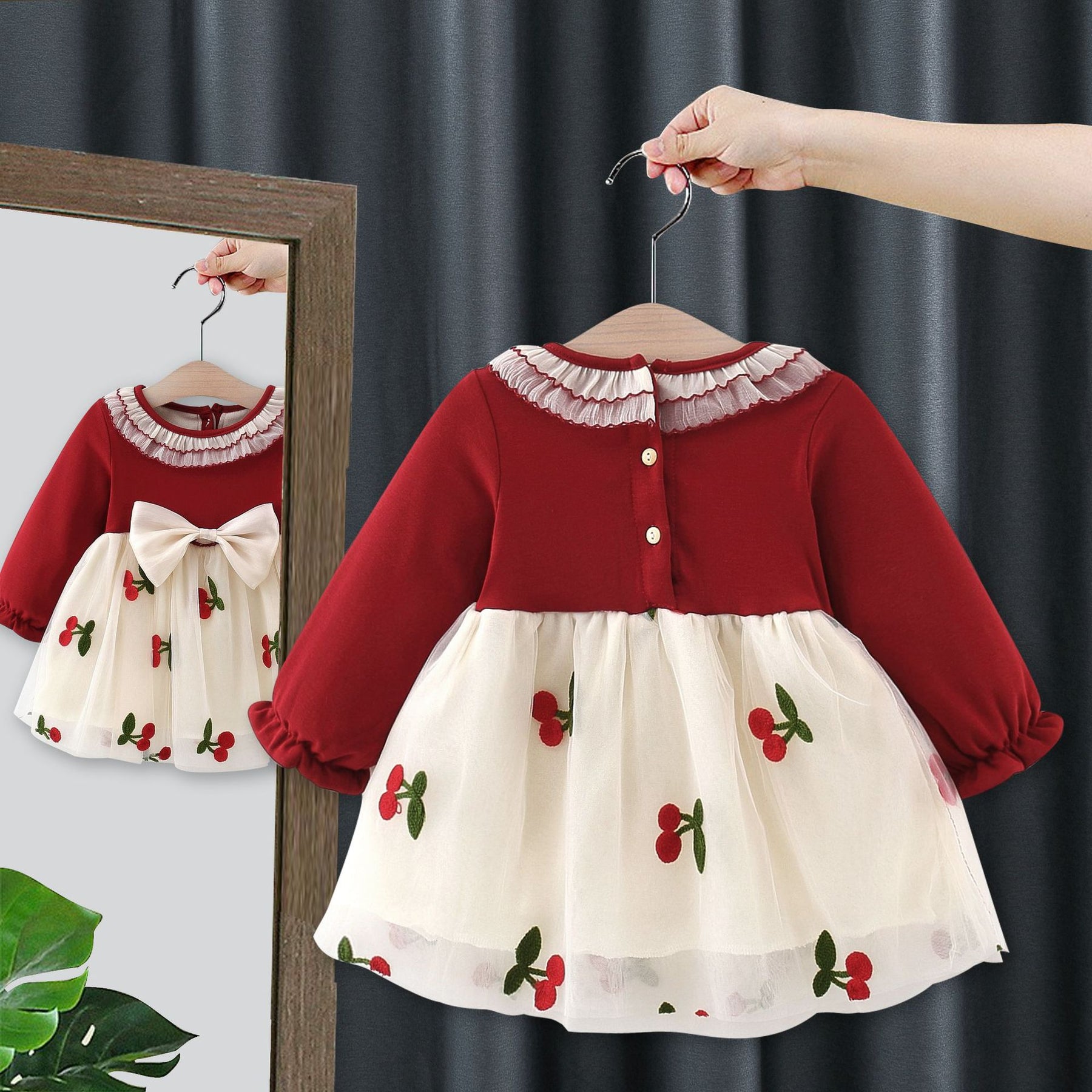 Rochie cu detalii Arana Rosu